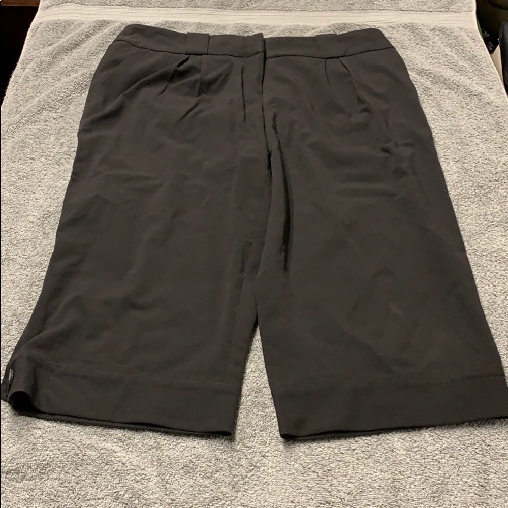 Women’s Black House White Market long shorts sz 6